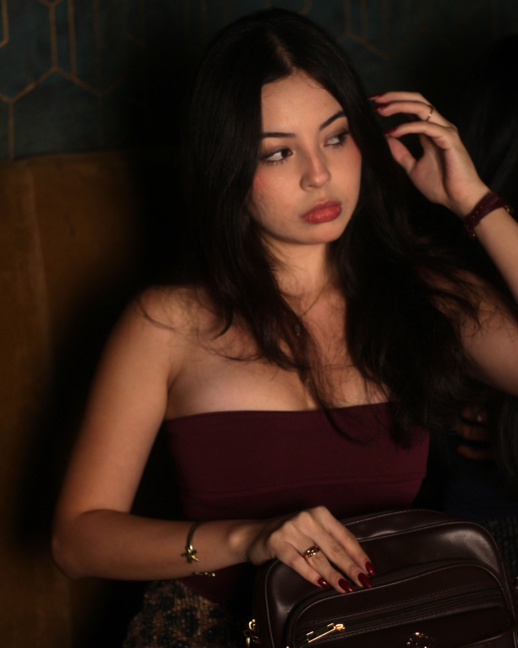 GLOW FIT - strapless top merlot