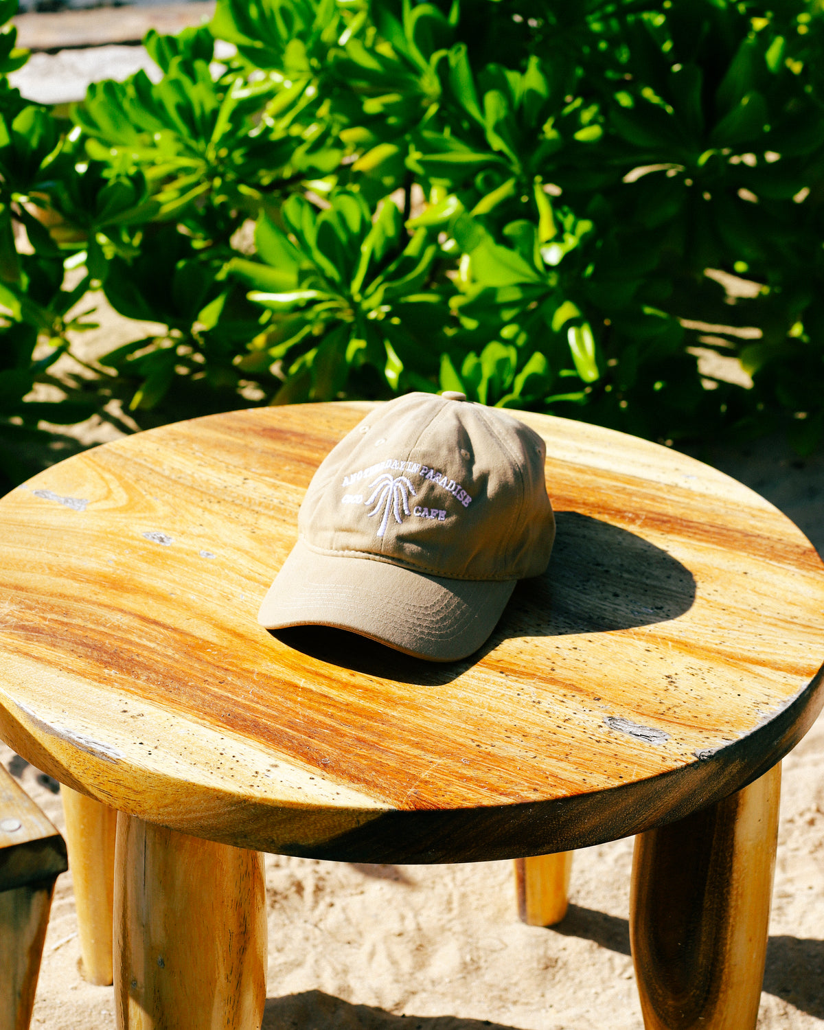 IN PARADISE CAP — BEIGE