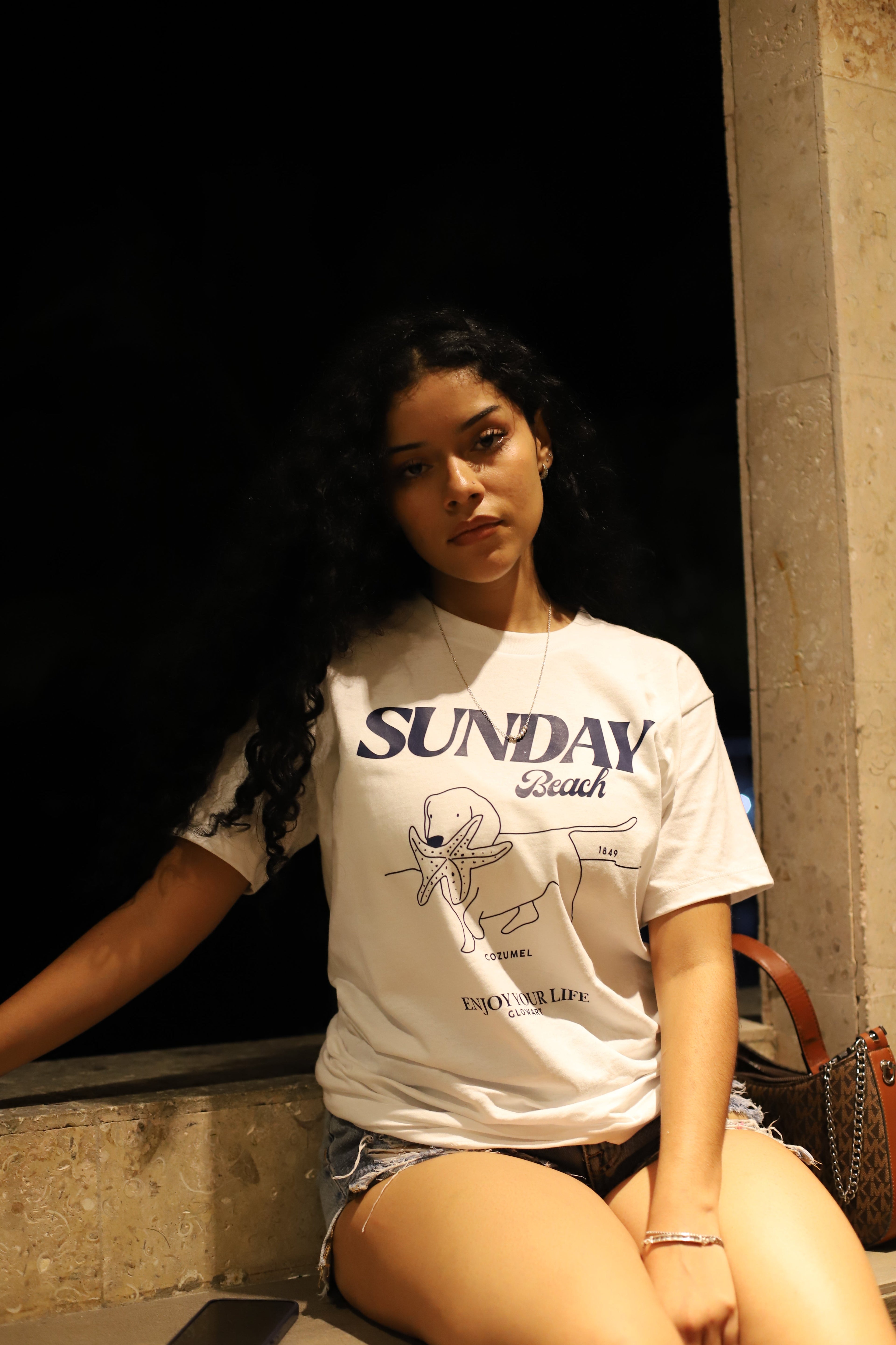 SUNDAY BEACH - chicas