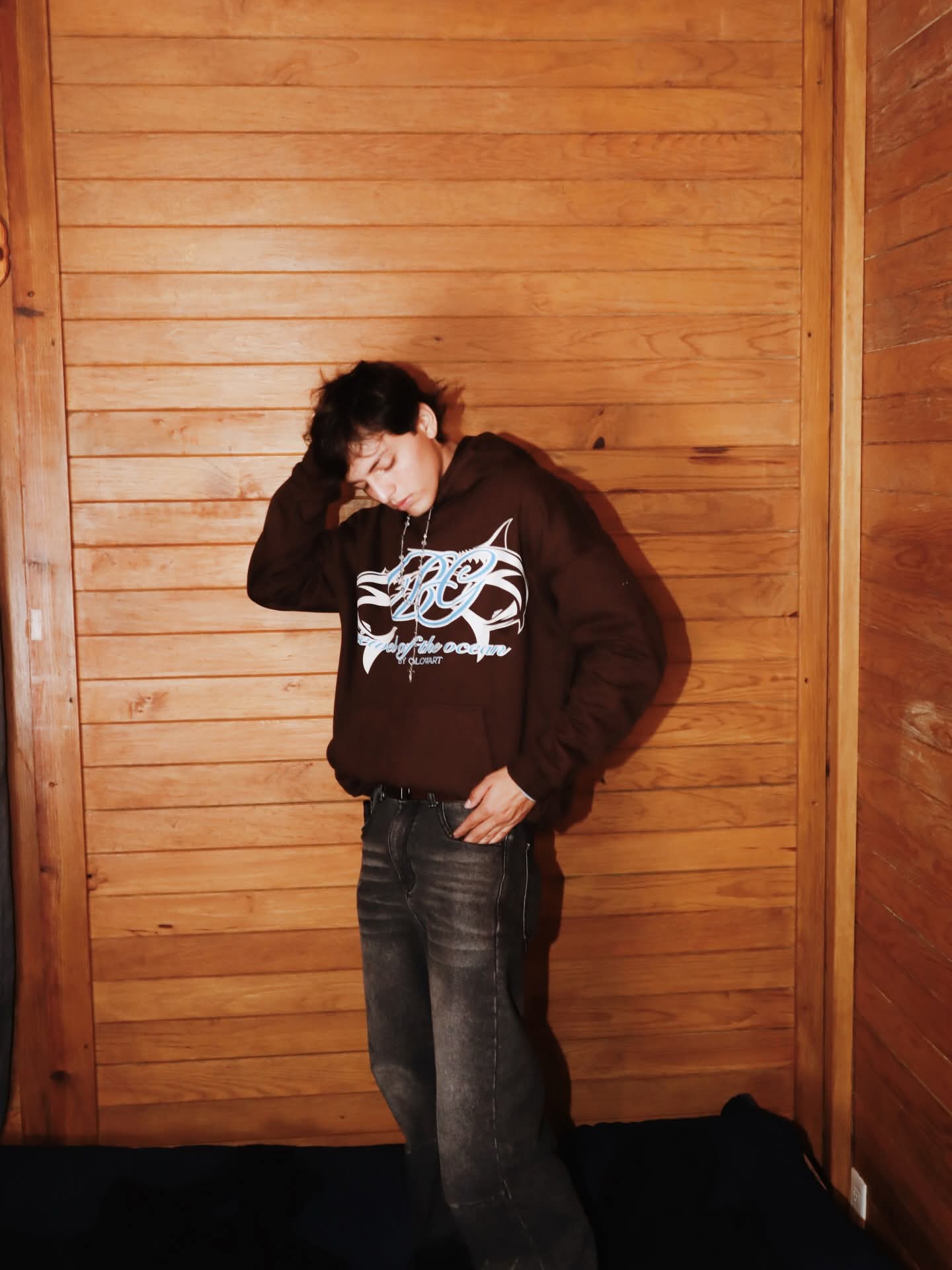 hoddie tide by glowart